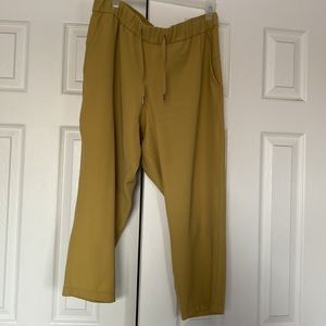 Lululemon On the Fly pants